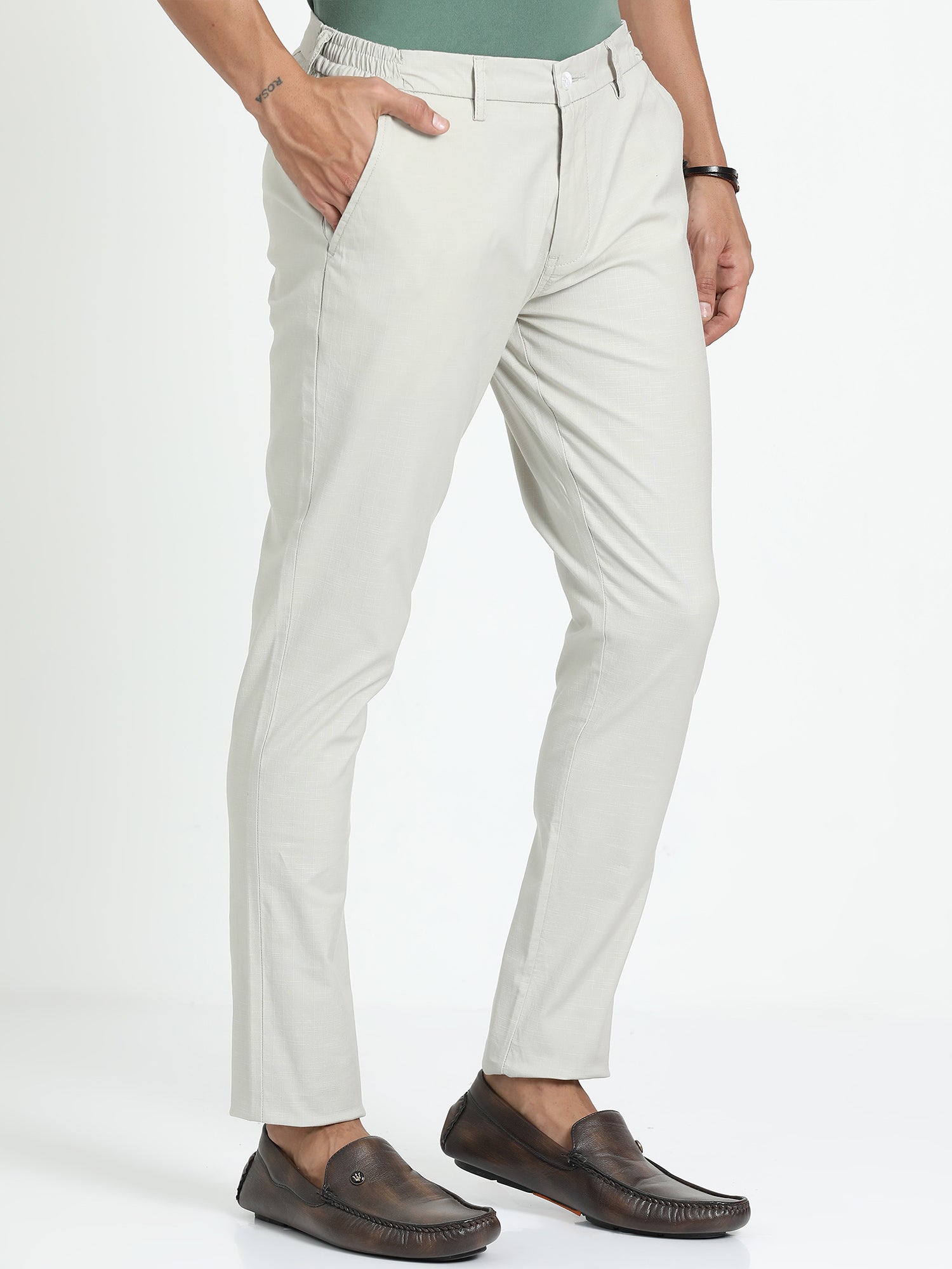INDIAN TERRAIN Slim Fit Men Beige Trousers - Buy INDIAN TERRAIN Slim Fit  Men Beige Trousers Online at Best Prices in India | Flipkart.com