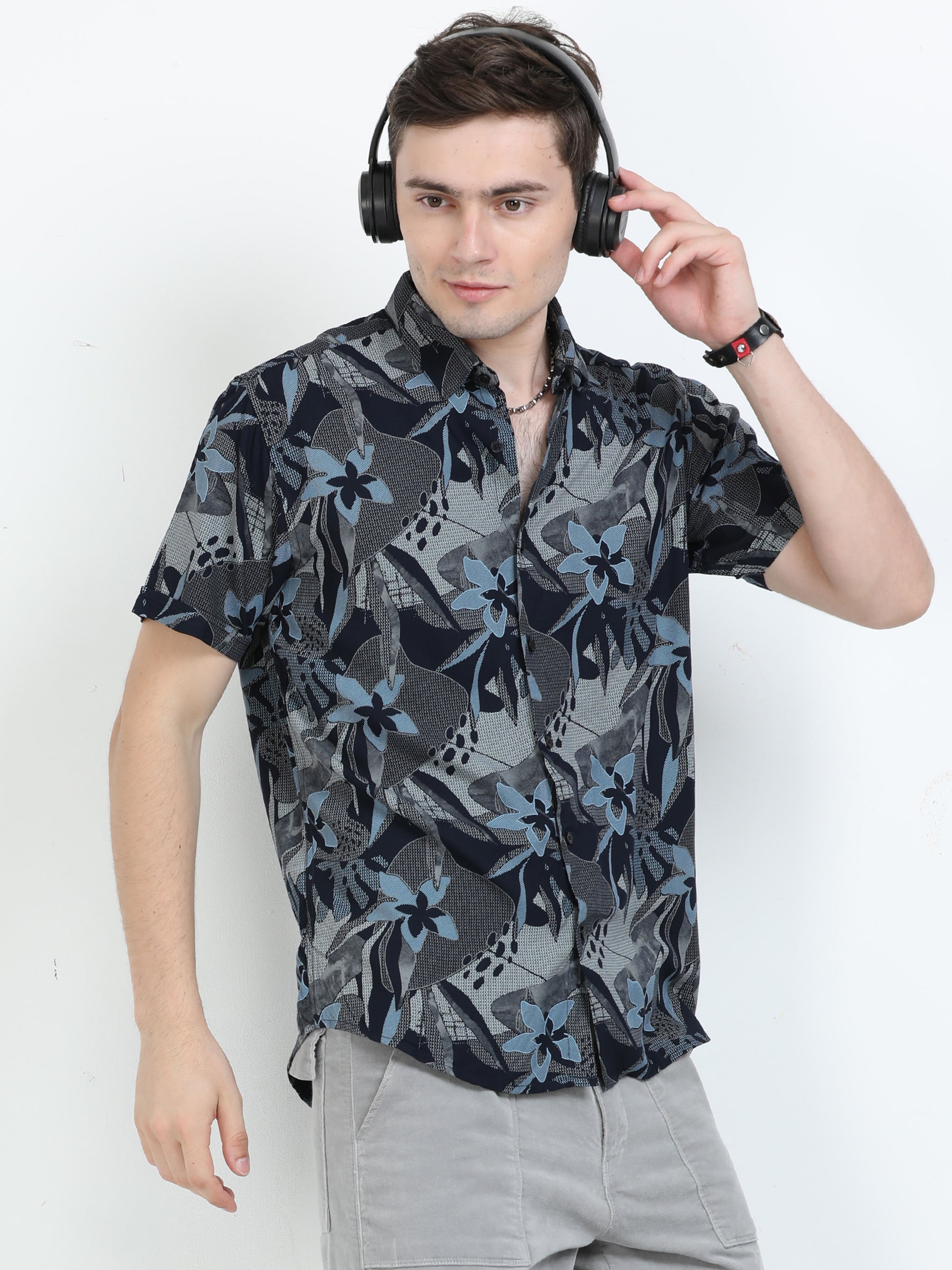 Blue Bayoux Abstract Printed Shirt for Men 