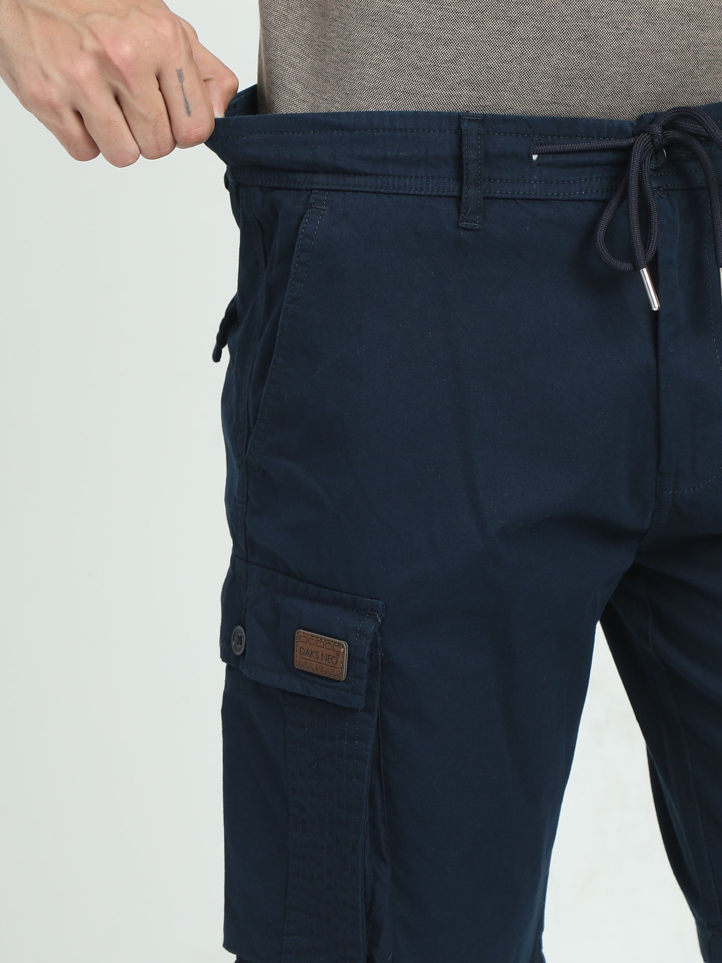 RELAXED PRO CARGO SHORTS-NAVY