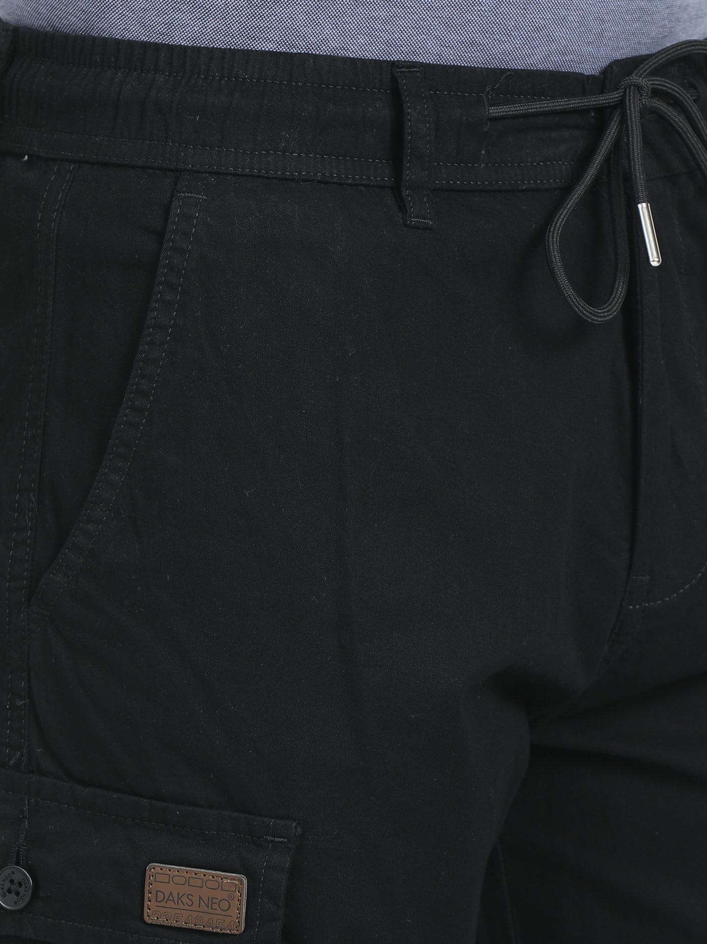 RELAXED PRO CARGO SHORTS-BLACK